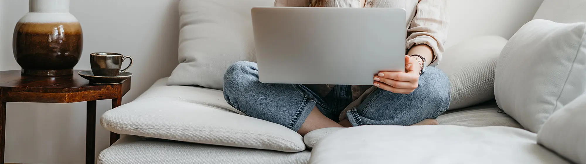 WordPress-Support und technische Betreuung am Laptop